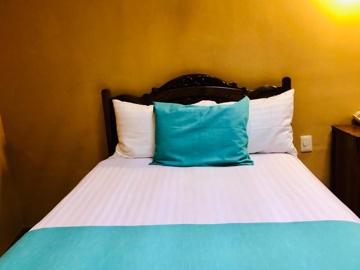 Hotel Boutique Casa De Las Manrique Guanajuato Exteriör bild